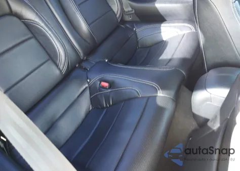 2021 Ford Mustang Ecoboost Fastback z USA, uszkodzony, nr VIN 1FA6P8TH8M5113988